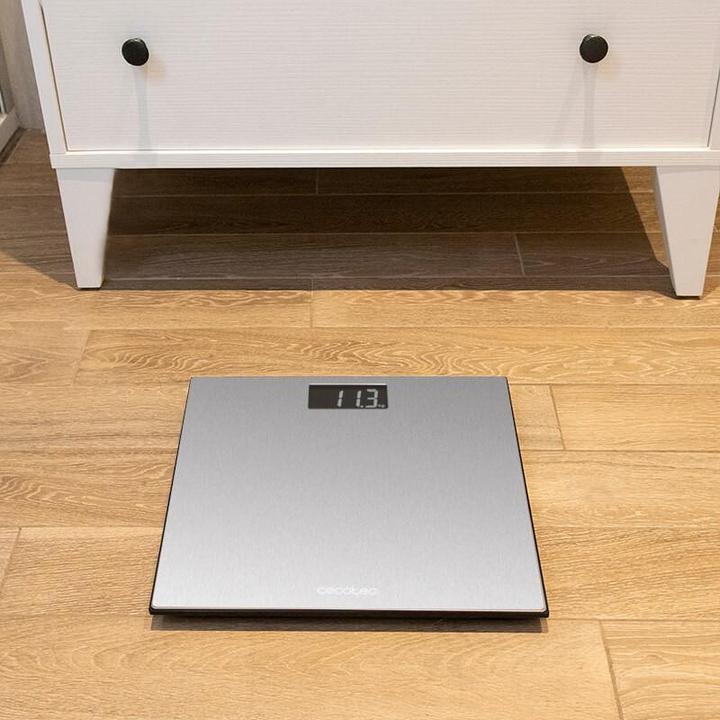 Actual product image Cecotec 04086 Surface Precision 9200 Healthy digital bathroom scale great surface high precision wi (180 kg)