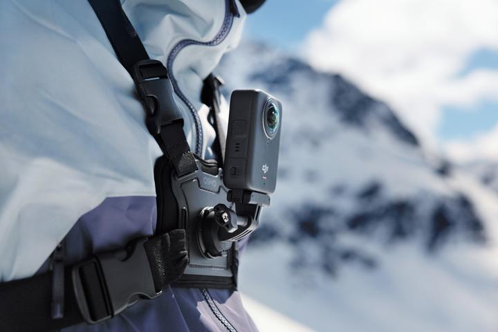 Actual product image DJI Osmo 360 Standard Combo (30p, Wi-Fi, Bluetooth)