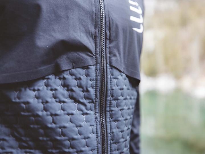 Produktbild Compressport Winter Insulated 10/10 Jacket W (L)