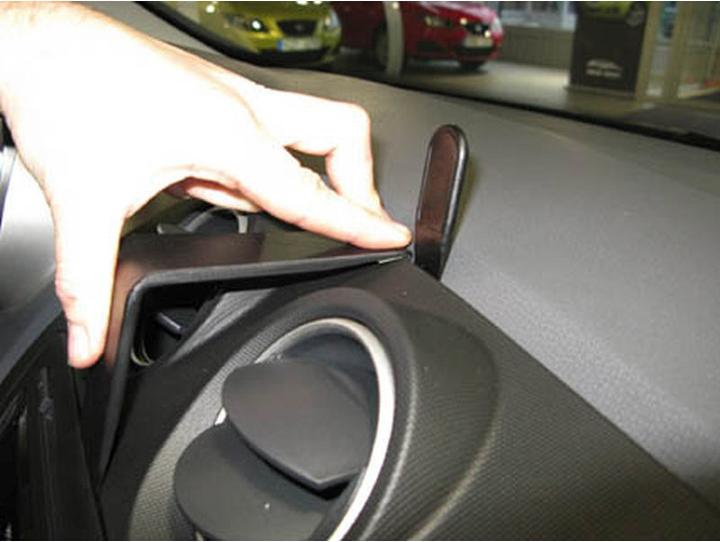 Produktbild Brodit 854271 Autohalterung Seat Ibiza 09-17