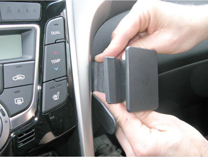 Actual product image Brodit 854755 Car mount Hyundai i30 12-16