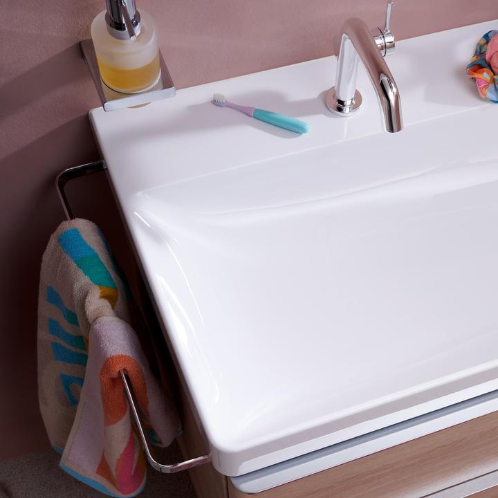 Actual product image hansgrohe Xelu Q washbasin, 1200x480, wall-hung, without overflow, white, 61 (480 mm, 1200 mm)