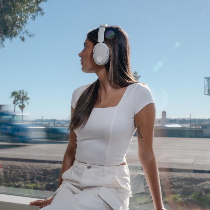 Image du produit JLab Audio JBuds Lux (ANC, 70 h, Sans fil, Filaire)
