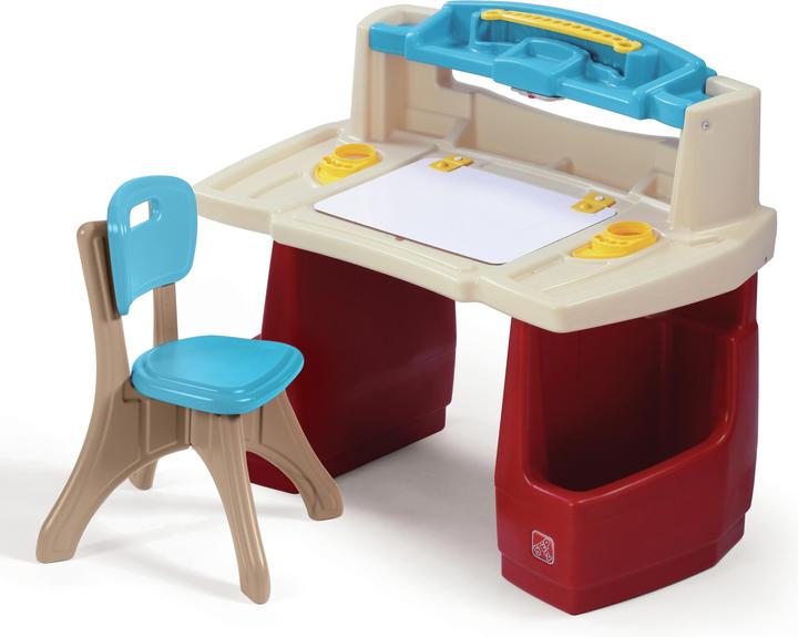 Actual product image Step2 Deluxe Art Master Desk (Child armchair)