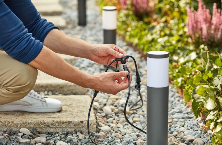 Produktbild Philips Outdoor Niedervolt Utrecht Sockel (600 lm, IP44)