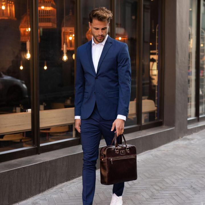 Actual product image Jekyll & Hide Oxford - 15" RFID Slim Briefcase