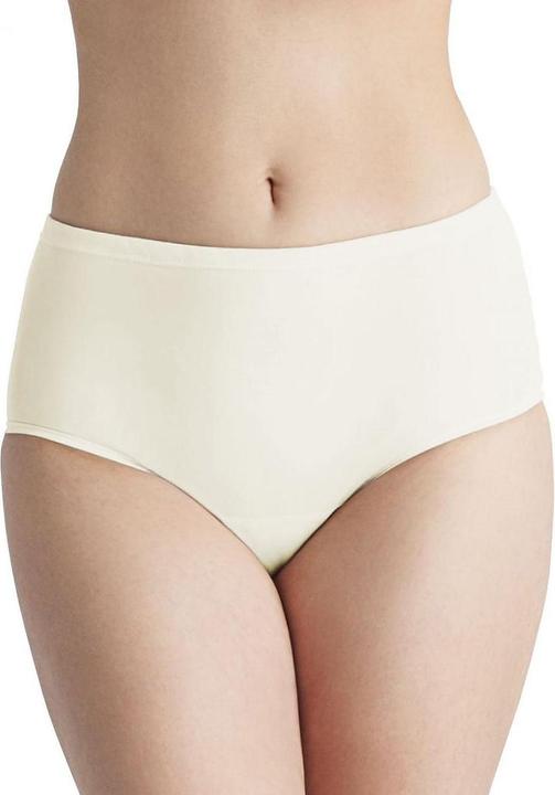 MEWA Shorts (40)