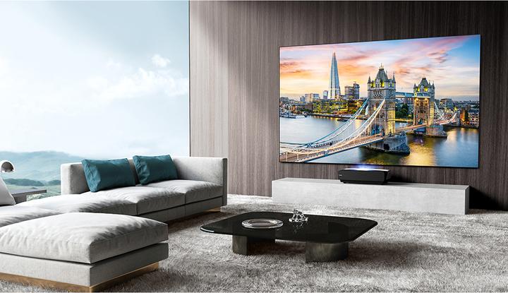Actual product image Hisense 100L5F-D12 including screen (4K, 2700 lm)