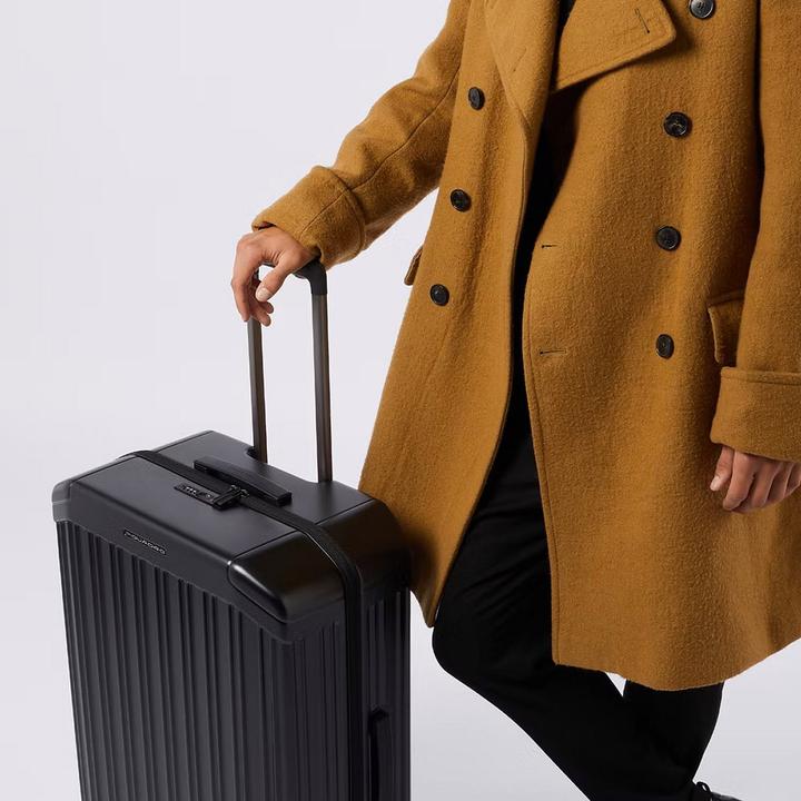 Actual product image Piquadro Hard case PQ-Light (96 l, L (90 - 115l))