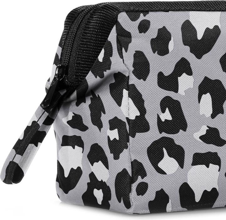 Actual product image reisenthel travelcosmetic leo nero (4 l)