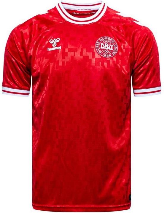 Actual product image hummel Denmark (M)