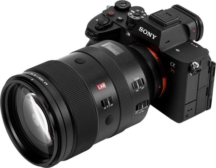 Actual product image Viltrox 135 mm F/1.8 Sony FE (Sony E, full size)