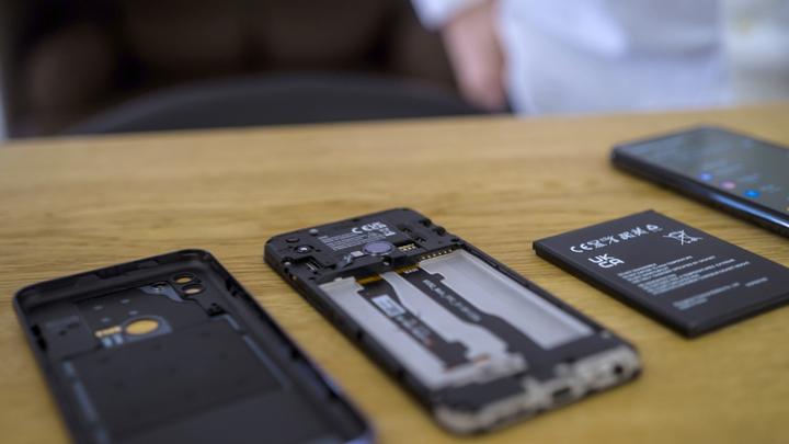 Immagine prodotto Volla Telefono 22 IT (128 GB, Nero, 6.30", Doppia SIM, 48 Mpx, 4G)