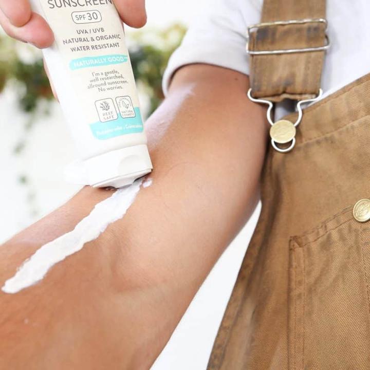 Immagine prodotto Suntribe Mineralische Bio-Sonnencreme (Crema solare, SPF 30, 100 ml, 1 g)