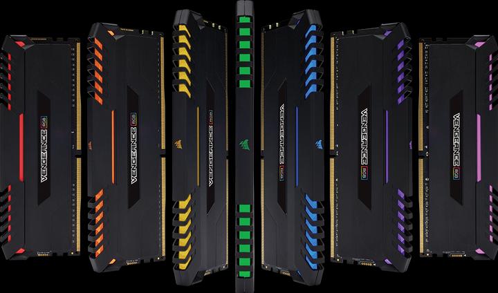 Actual product image Corsair Vengeance RGB (4 x 8GB, 3000 MHz, DDR4-RAM, DIMM)