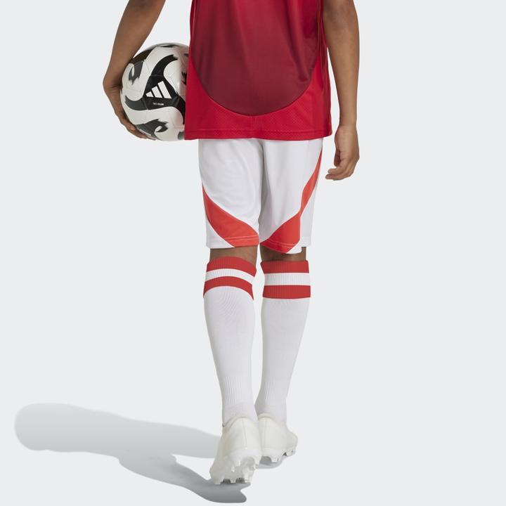 Actual product image adidas Manchester United Kids Shorts (140)