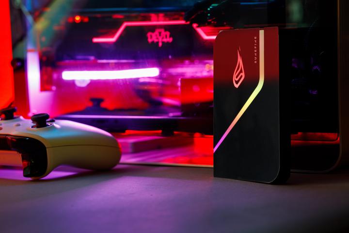Actual product image Verbatim SureFire PyroDrive Gaming SSD USB 3.2 Gen 1 1 TB Red (1000 GB)