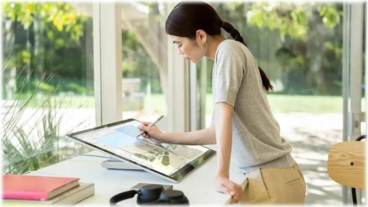 Produktbild Microsoft Surface Studio 2+ for business (Intel Core i7-11370H, 32 GB, 1000 GB, GeForce RTX 3060)