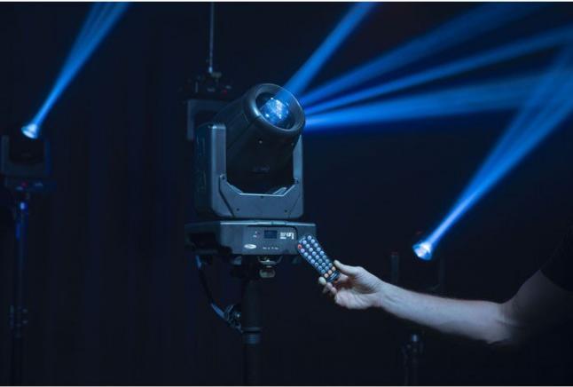 Actual product image Showtec Shark Beam One (Single)