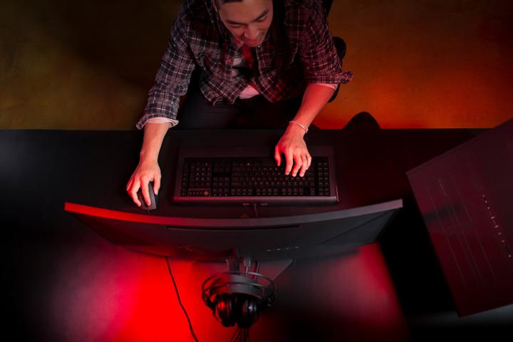 Produktbild HP Omen X 35 (3440 x 1440 Pixel, 35.03")