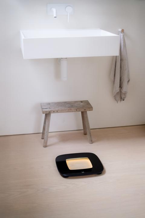 Actual product image Homedics SCL-B100-BK glo Digital Scale (180 kg)