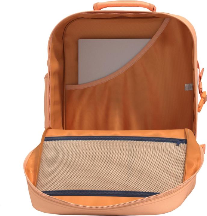 Actual product image Cabin zero Travel Daypack 51 cm Laptopfach (44 l)