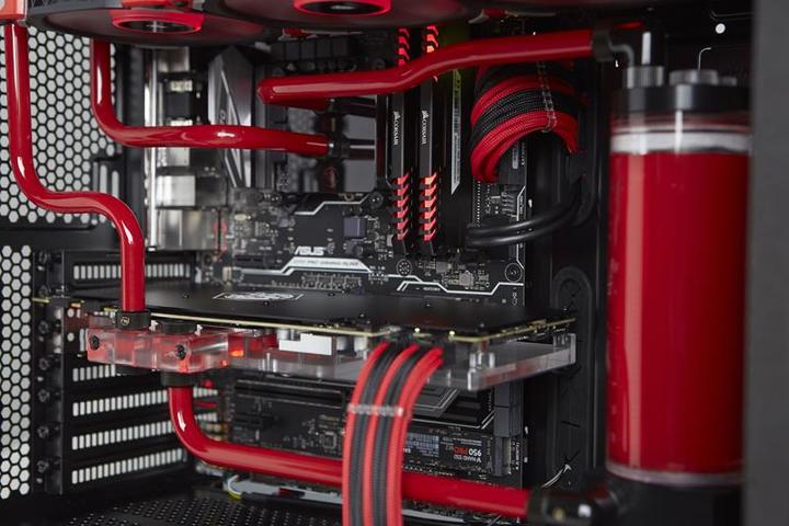 Produktbild Joule Performance Core 4 (Intel Core i7-8700K, 32 GB, 512 GB, GeForce GTX 1080)