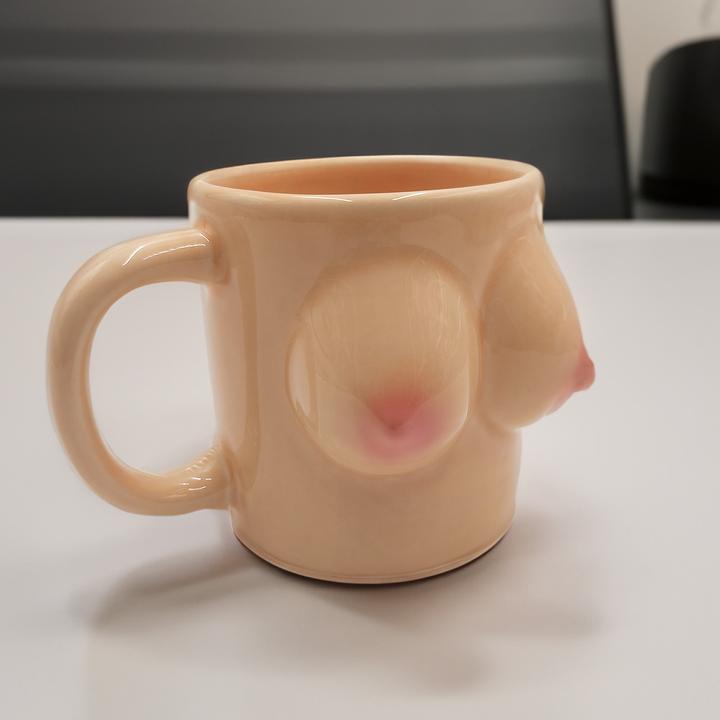 Produktbild Mad Monkey - Boob Tasse (300 ml, 1 x)