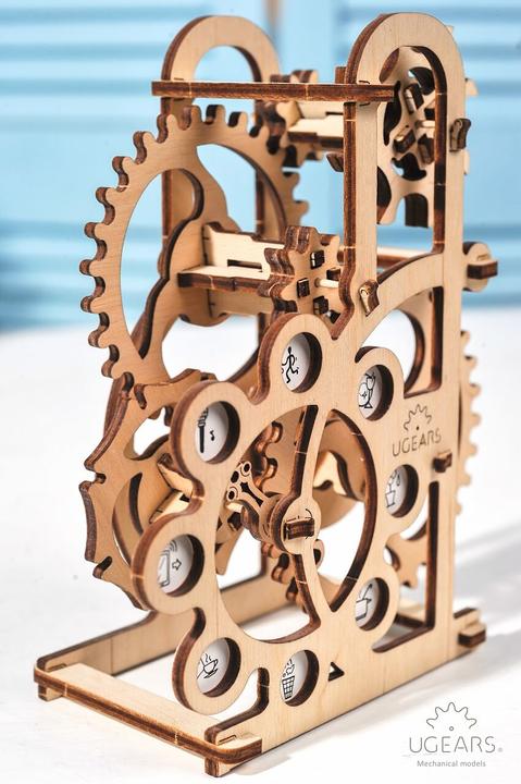 Actual product image Ugears Dynamometer