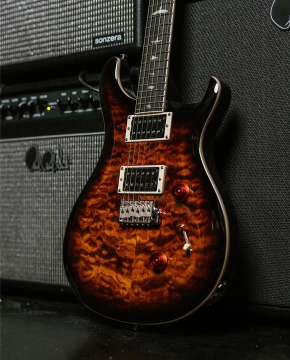 Produktbild PRS SE Custom 24 Quilt (E-Gitarre, Mahagoni, Ebenholz, Ahorn)