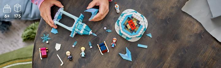 Produktbild LEGO Annas und Elsas magisches Karussell (43218, LEGO Disney)