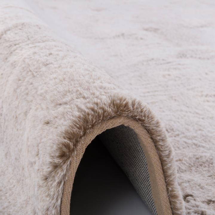 Actual product image Pergamon Luxury Super Soft Fur Rug Plush (70 x 140 cm)
