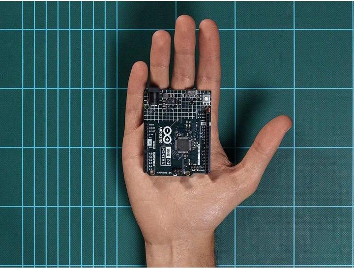 Actual product image Arduino UNO R4 Minima