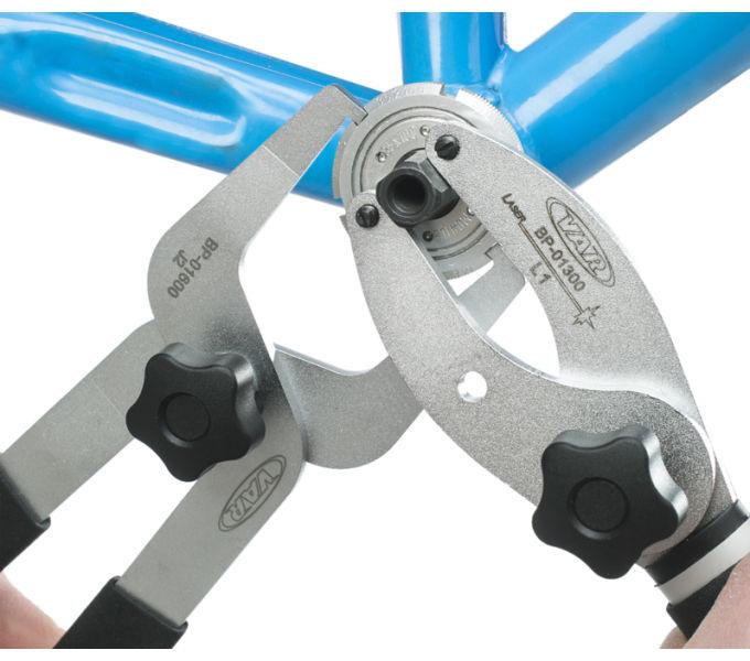 Actual product image VAR Bearing shell spanner BP-01300 adjustable