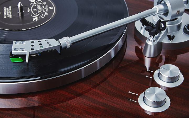 Produktbild Akai Professional Bt500 (Mittelklasse, Manuell)