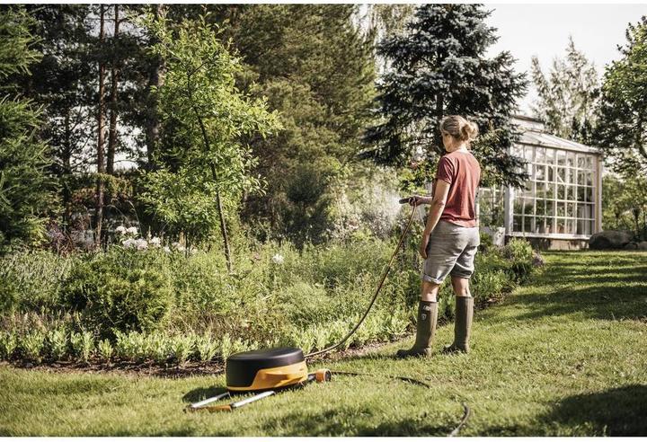 Actual product image Fiskars Waterwheel with wheels (27 m)