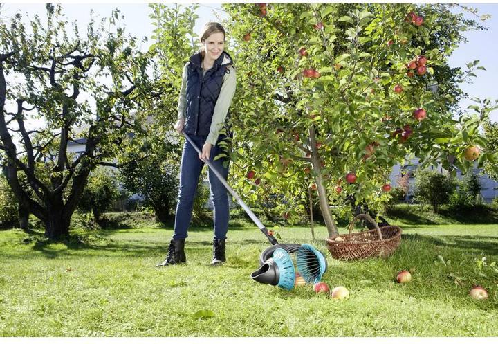 Actual product image Gardena Combisystem roller collector