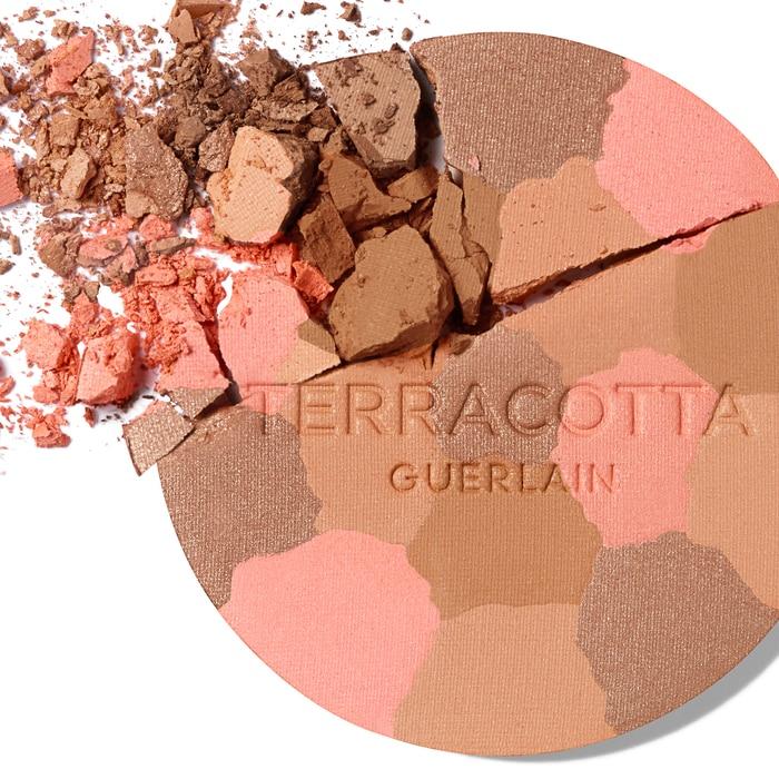 Image du produit Guerlain Terracotta Light 03 Medium Warm Limited Edition (03 Medium Warm Édition limitée, Contour, 10 g)