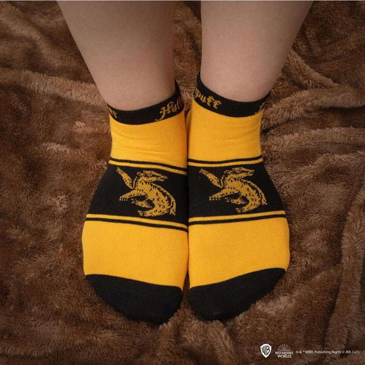 Actual product image Cinereplicas Harry Potter: Hufflepuff (3 pairs) (pack of 3, 40)