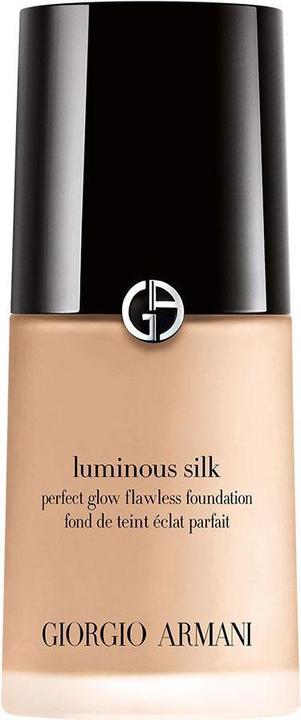 Image du produit Giorgio Armani Fondation Luminous Silk (06 Olive moyenne)