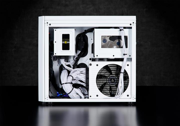 Actual product image Corsair Crystal 280X TG RGB (mATX)
