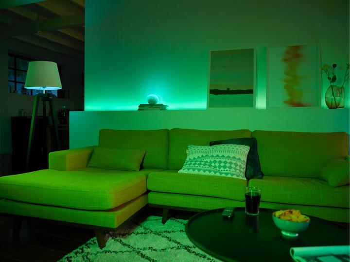 Actual product image Philips Hue Lightstrips BT Extension (RGBW, 100 cm, Indoor)