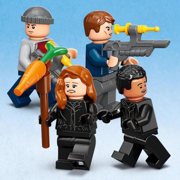 Immagine prodotto LEGO Attacco di un triceratopo a un camioncino (76950, LEGO Jurassic World)