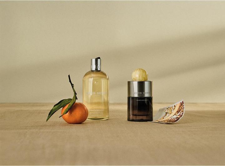Image du produit Molton Brown Orange & Bergamot Fine Liquid Hand Wash Refill (Savon liquide, 400 ml)