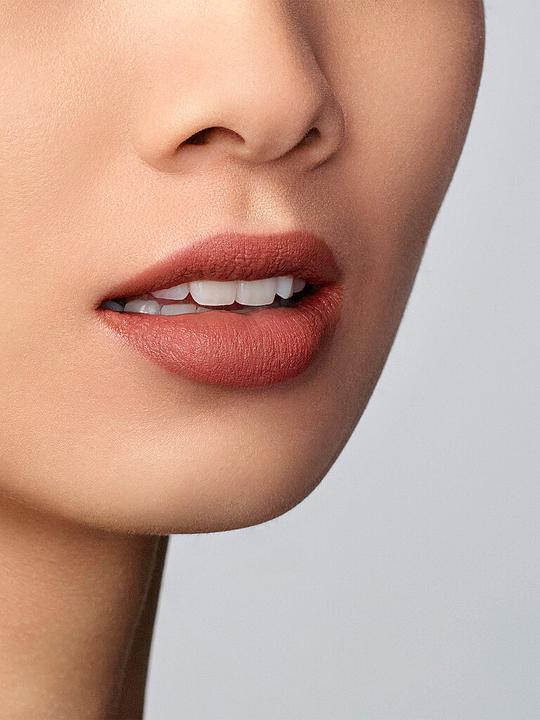 Image du produit Giorgio Armani Lip Maestro Sandstone 102 (Chameau)