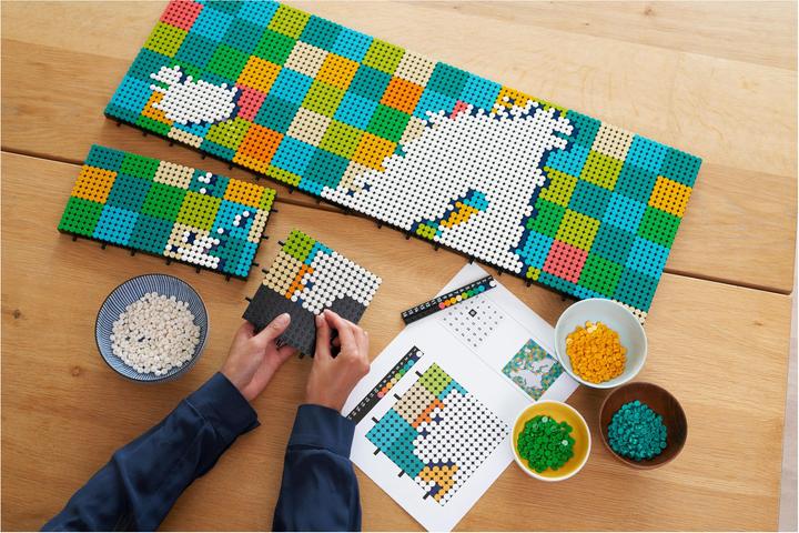 Actual product image LEGO World map (31203, LEGO Art, LEGO Rare Sets)