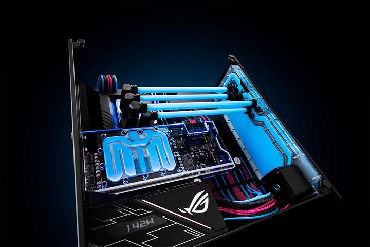 Actual product image EKWB EK-Quantum Torsion A60 - Black Limited Edition (black, tempered glass) (ATX)
