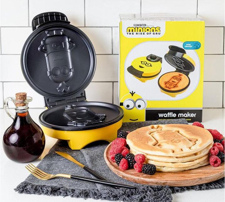 Actual product image TOP Waffle iron Minions