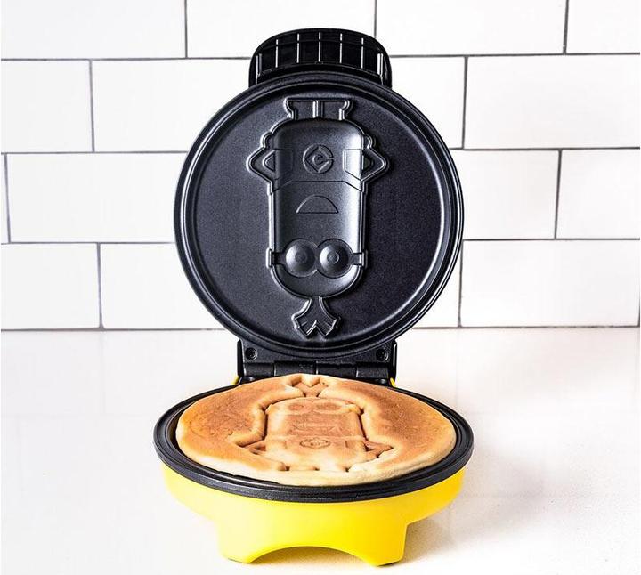 Actual product image TOP Waffle iron Minions
