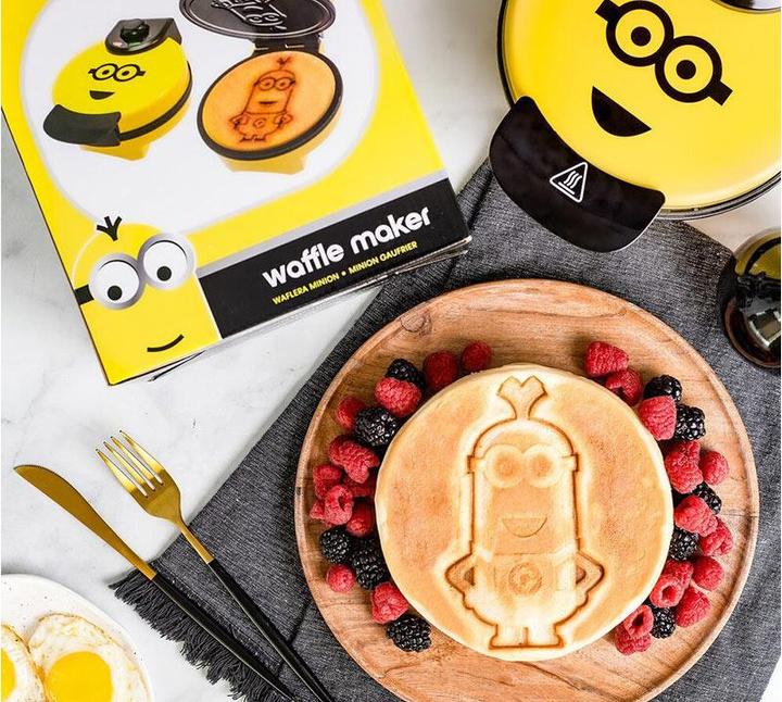 Actual product image TOP Waffle iron Minions